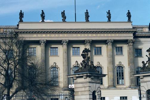 Humboldt Universität Berlin, Eingangsportal