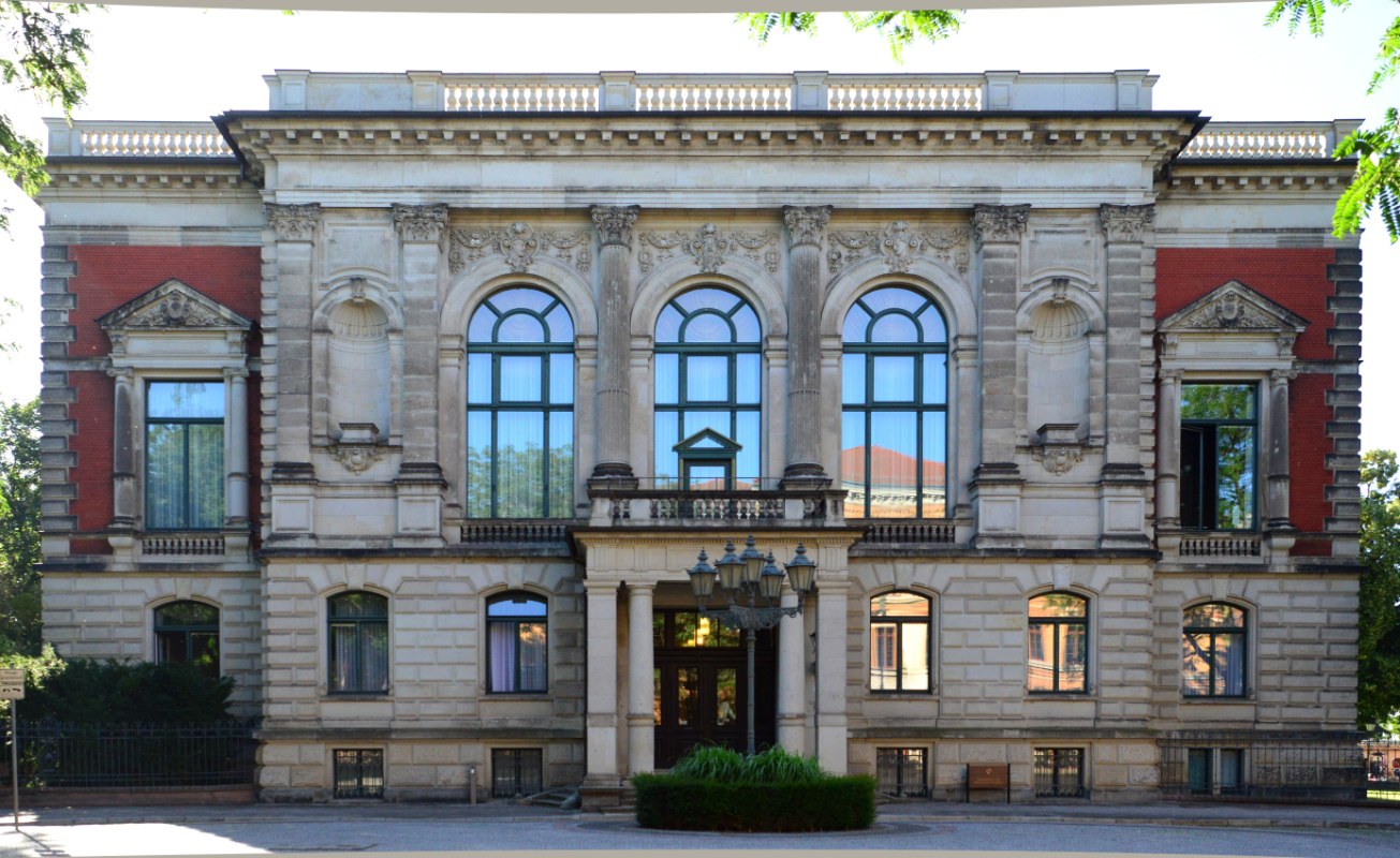 Staatskanzlei und Ministerium für Kultur des Landes Sachsen-Anhalt, Rekonstruktionsvorhaben 